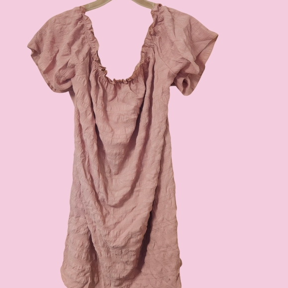 Women's Off-Shoulder Ruffle Top - Picture 2 of 4